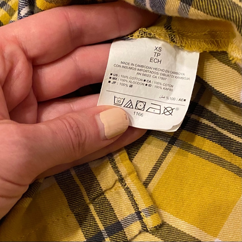 Old Navy | Golden Yellow & Navy Plaid Flannel Shirt | Fall Layering | XS - Picture 4 of 4